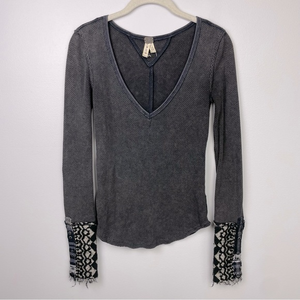 We the‎ Free V-Neck Thermal Sweater Cuff Top